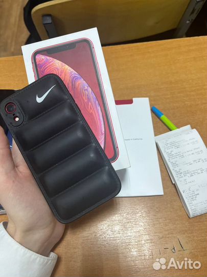 iPhone Xr, 64 ГБ