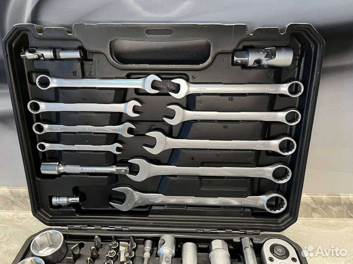 Набор проф. инструментов 82 предмета Молоток