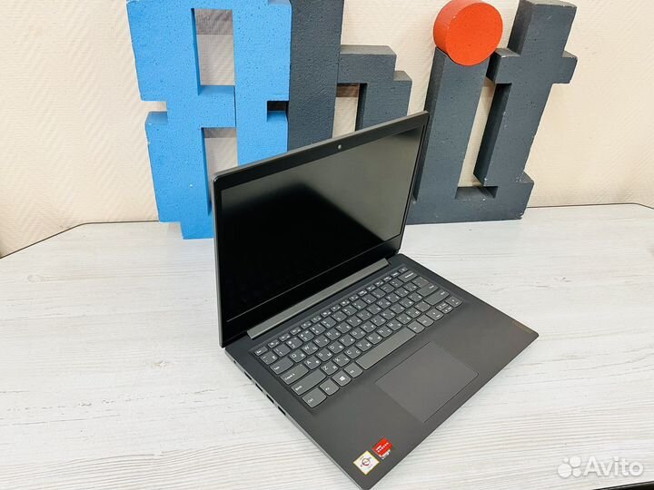 Новый Ноутбук lenovo