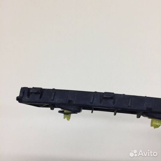 Кронштейн заднего бампера левый Hyundai Solaris