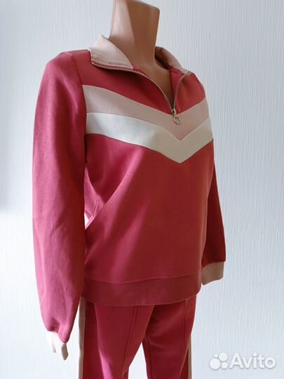 Спортивный костюм kiabi 40р