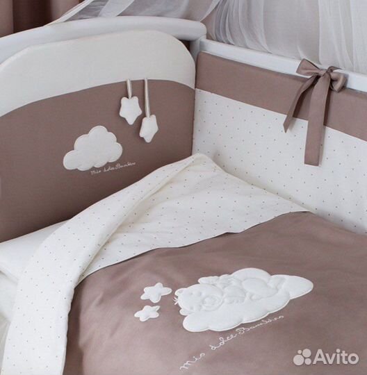 Комплект детского постельного белья в кроватку