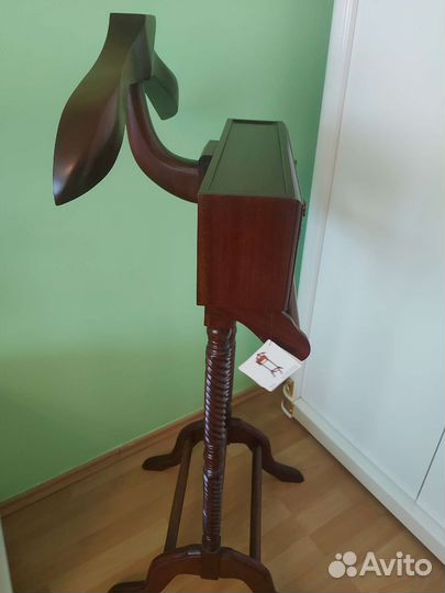 Вешалка напольная