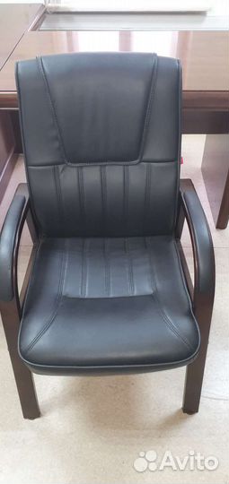 Кресла для посетителей