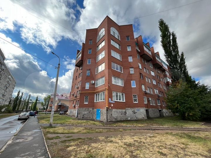 3-к. квартира, 105,6 м², 3/6 эт.