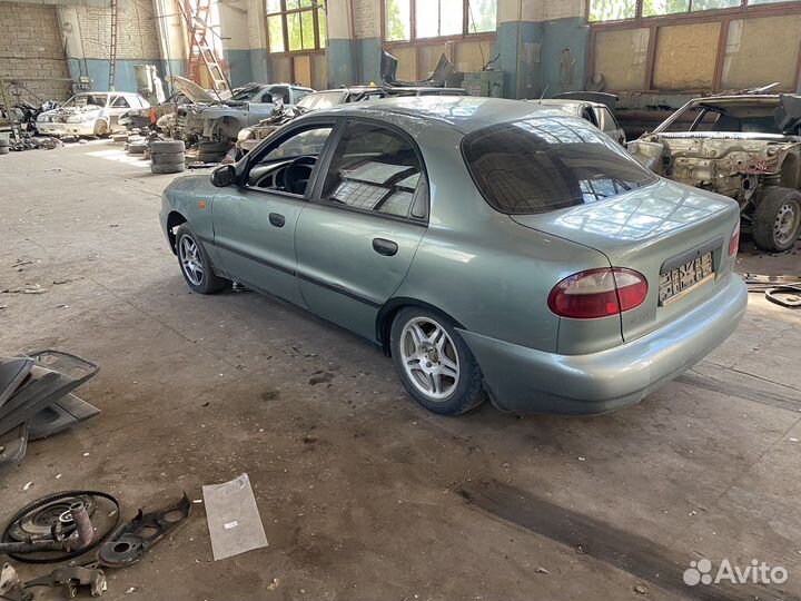 В полном разборе Zaz Chance / Shevrolet Lanos