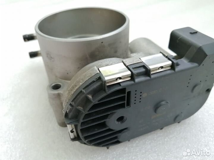 Дроссель Volkswagen Passat 3B2, 3B3, 3B5, 3B6