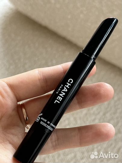 Помада-блеск для губ Chanel rouge coco stylo 214