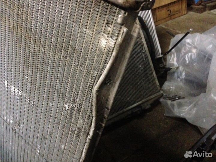 Радиатор охлаждения Audi A3 хэтчбек 2006