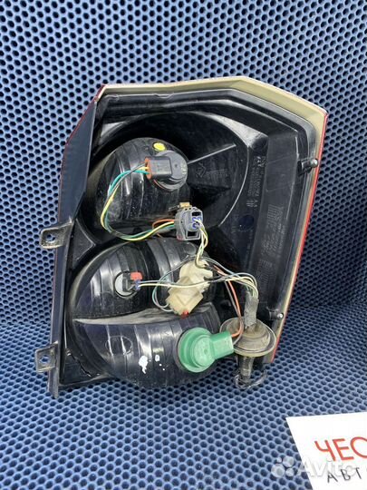 Фонари задние фары Dodge Caliber Европа