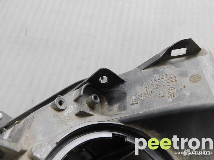 Б/У Б/У Фара правая б/у Галоген. Незначительный