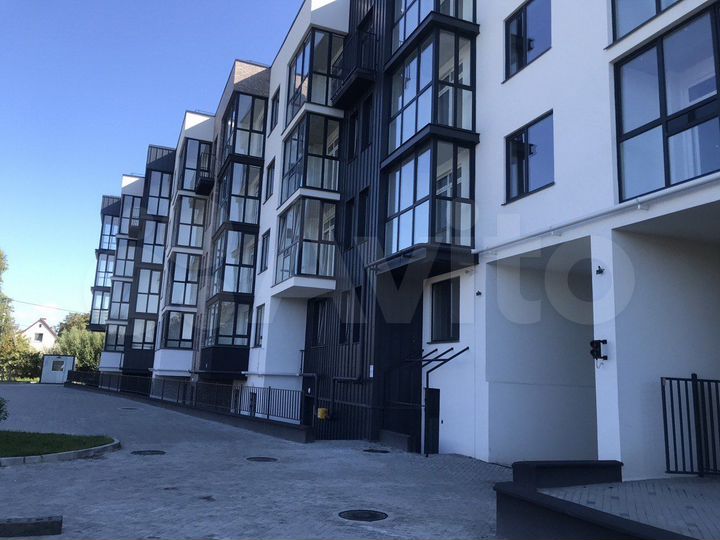 2-к. квартира, 64,2 м², 2/4 эт.