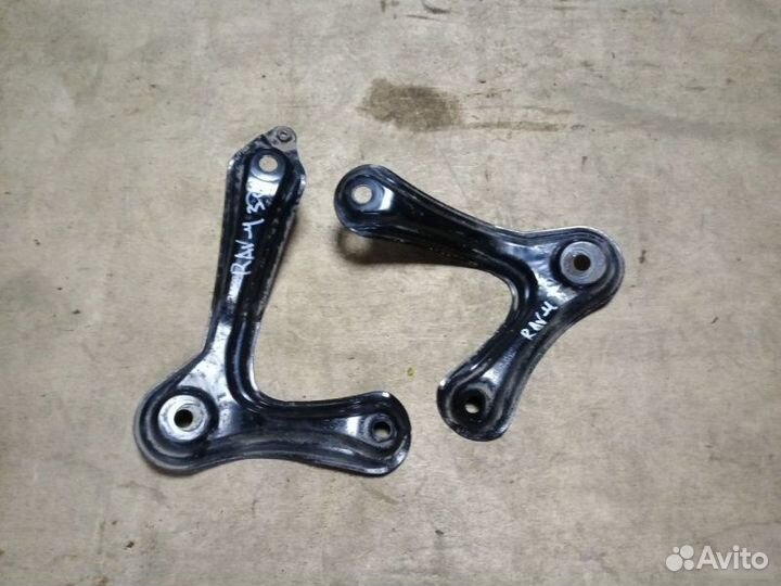 Кронштейн балки передний Toyota Rav4 30 2006-2012