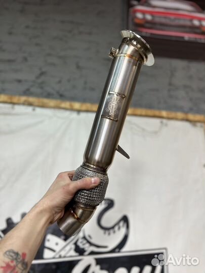 Даунпайп (Downpipe) N20B20 76мм для BMW