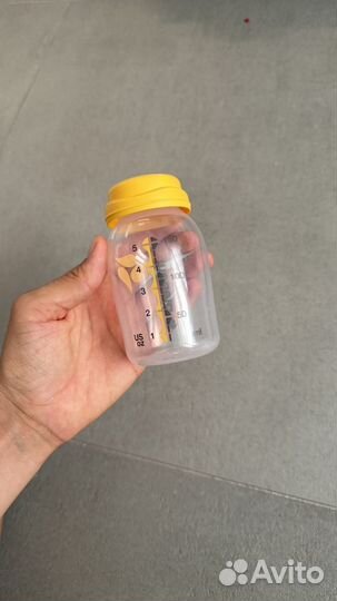 Молокоотсос medela swing maxi flex