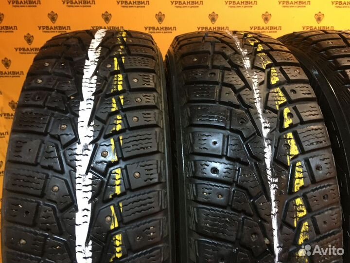 Maxxis ArcticTrekker NP3 185/65 R15 92T