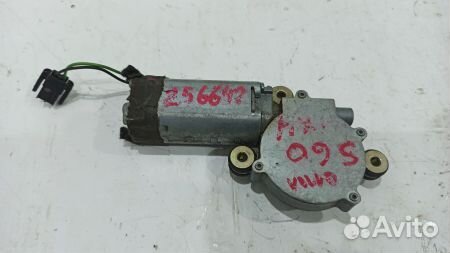 Моторчик люка Вольво