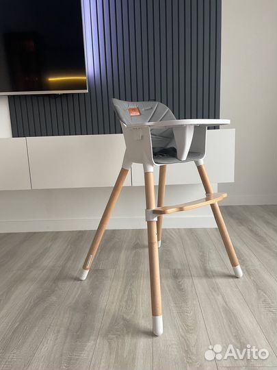 Стульчик для кормления Lionelo Koen