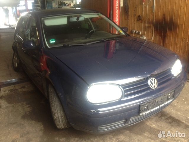 Разбор на запчасти Volkswagen Golf 4