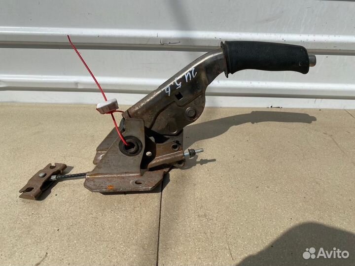 Ручник Nissan Primera P12