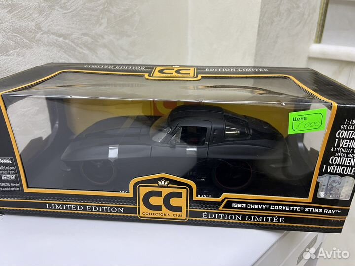 Коллекционные машинки 1 18