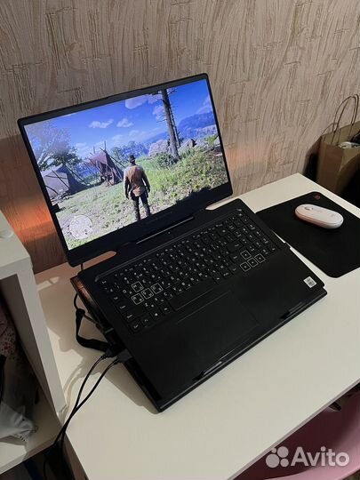 Игровой ноутбук Honor Hunter V700