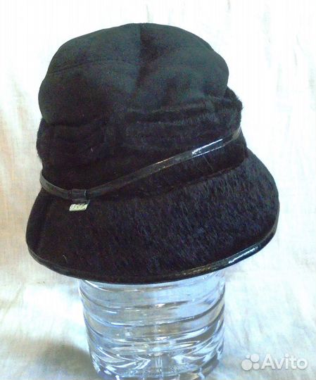 Шляпка женская зимняя