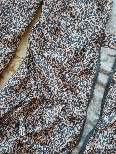 Плащ-ветровка на девочку