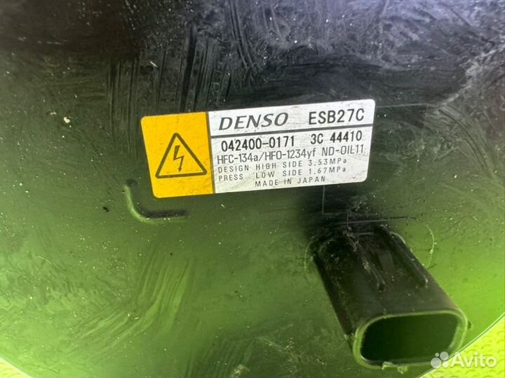 Компрессор кондиционера Toyota Rav 4 XA50 2.5