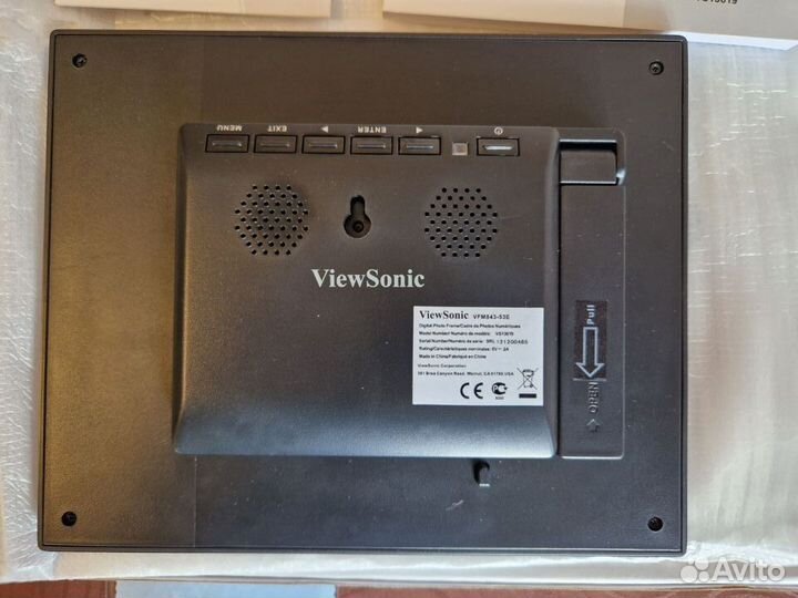 Цифровая фоторамка ViewSonic VFM843-53E, новая