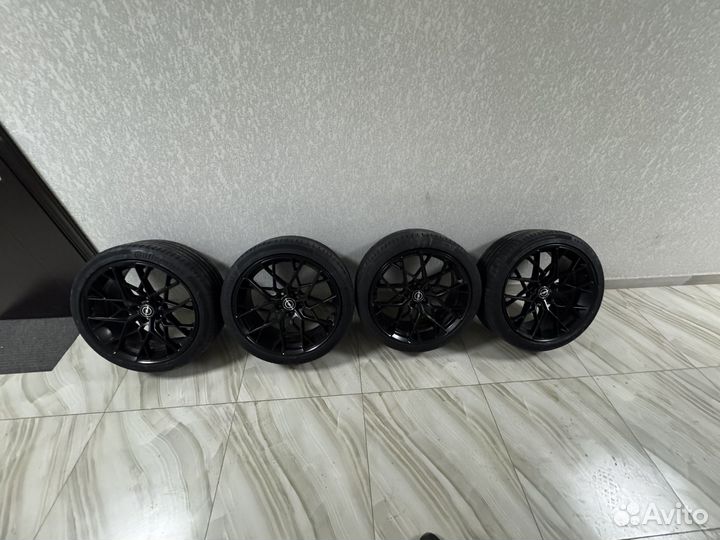 Колеса летние r18 5x112