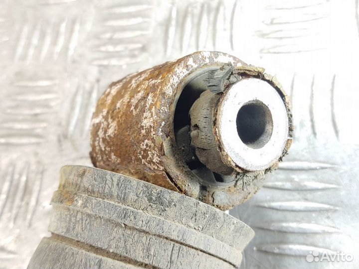 Амортизатор задний левый Renault Scenic 2003 2009