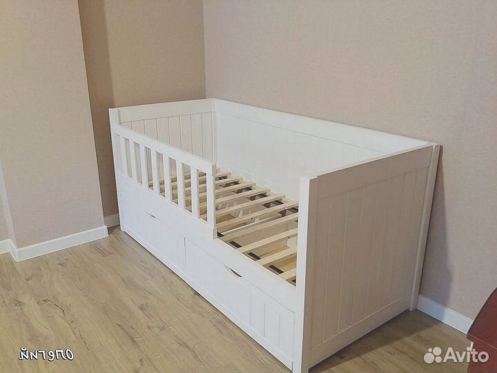 Кровать детская