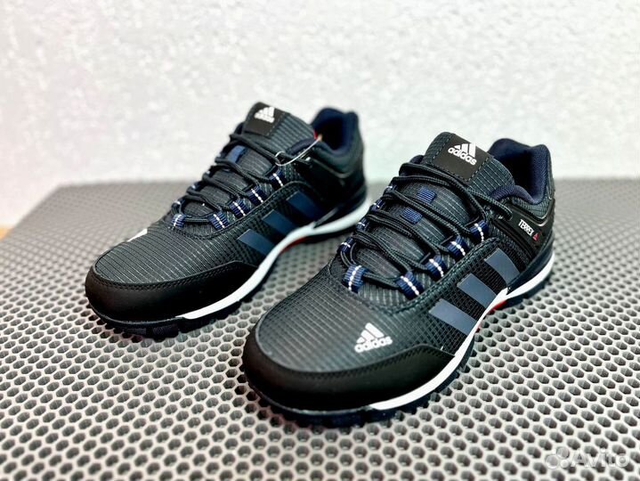 Кроссовки Adidas Terrex lux