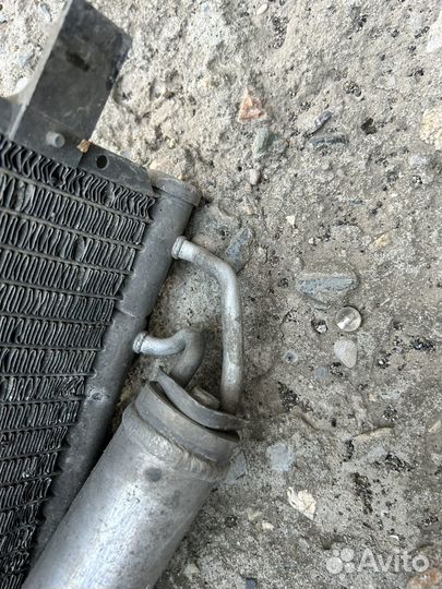 Радиатор кондиционера skyline v35