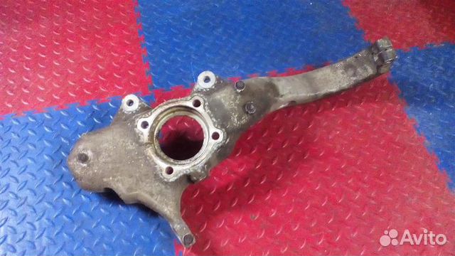 Кулак поворотный передний правый BMW X5 E70