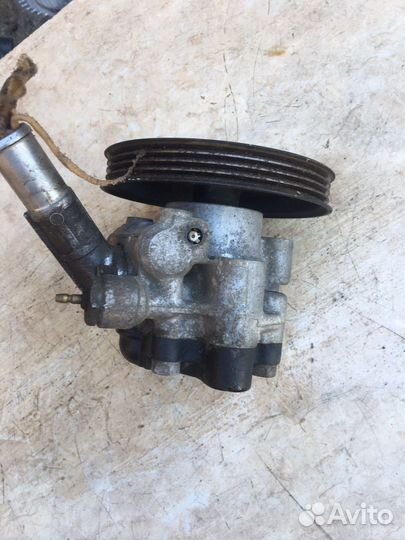 Насос гур Mazda 323 (BA) 323C/ 323F 1994-2000