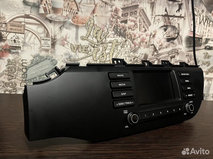 Штатная магнитола Kia Rio 4