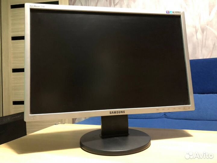 Монитор Samsung