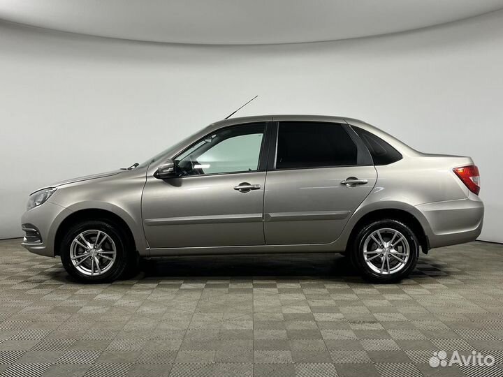 LADA Granta 1.6 МТ, 2021, 41 851 км