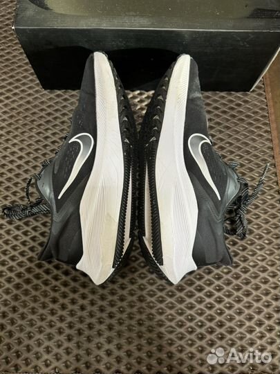 Кроссовки Nike air zoom winflo 7