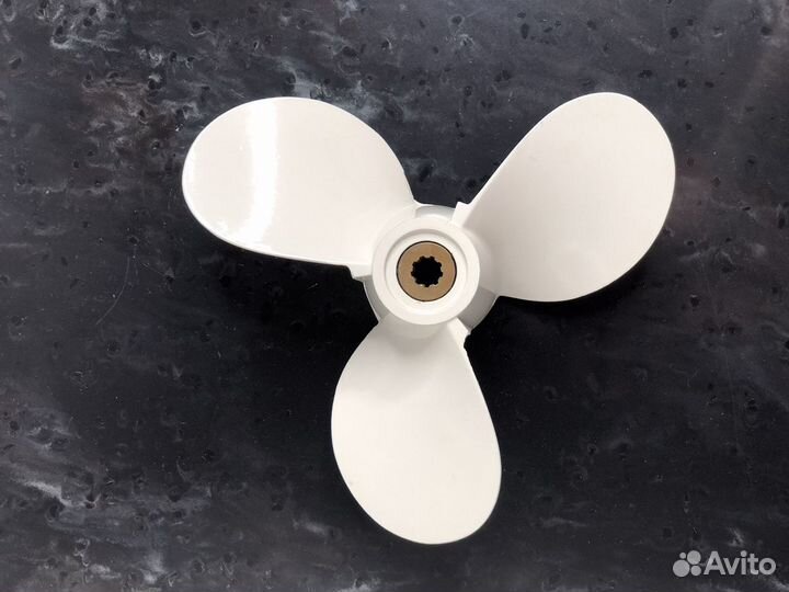 Винт гребной Yamaha 4-5 F4-F5 F6 7-1/2x8