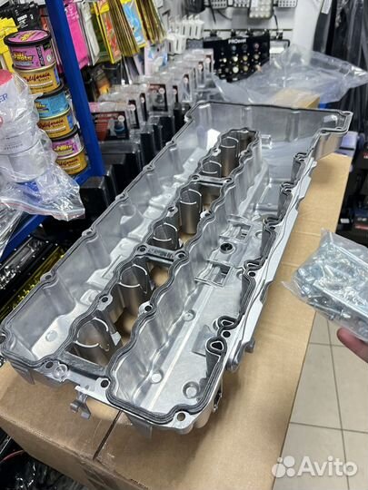 Алюминиевая клапанная крышка bmw n54