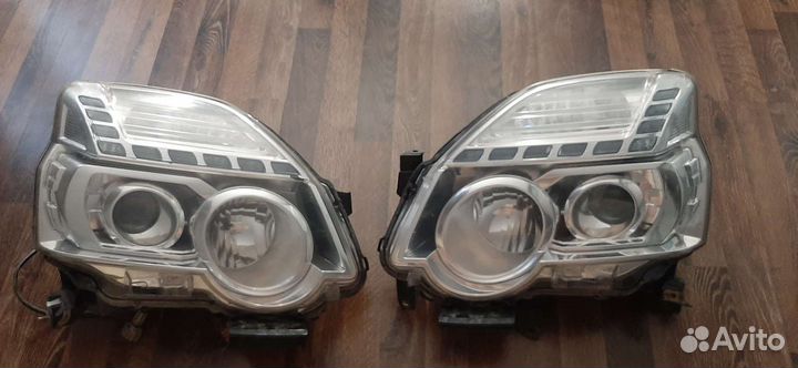 Фары Nissan X-trail t31