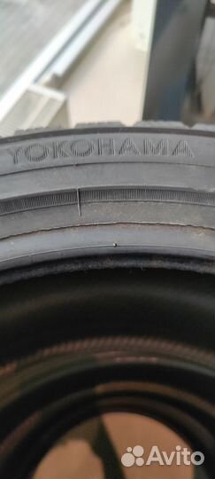 Yokohama Ice Guard IG65 235/45 R18 98T