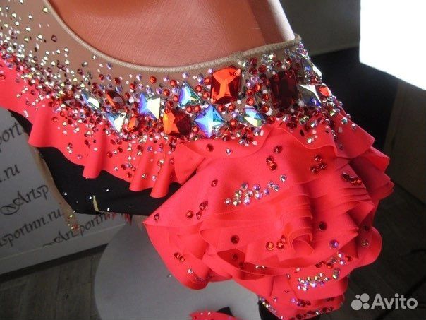 Купальник для художественной гимнастики