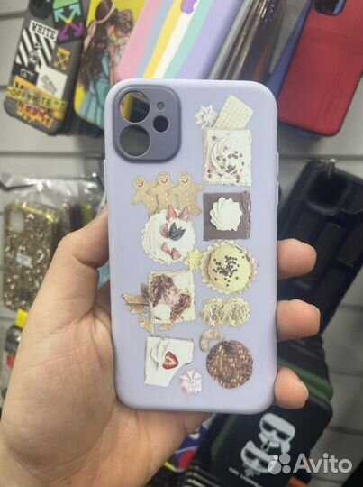 Чехлы для iPhone 11