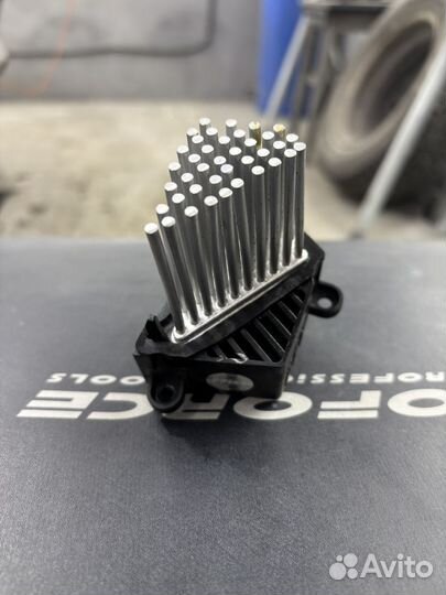 Резистор печки BMW 5 E39