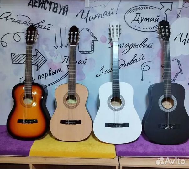 Акустическая кассическая гитара новая