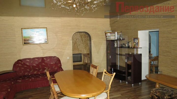 Дом 322,4 м² на участке 13,6 сот.